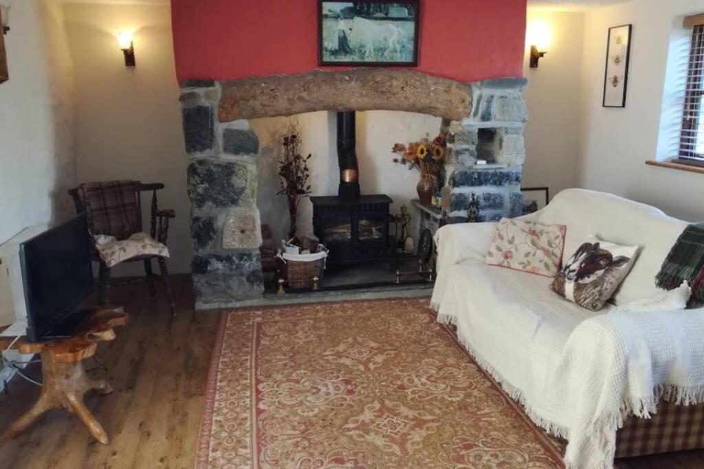 Farm Accommodation - The Lizard Peninsula, Cornwall Helston Dış mekan fotoğraf