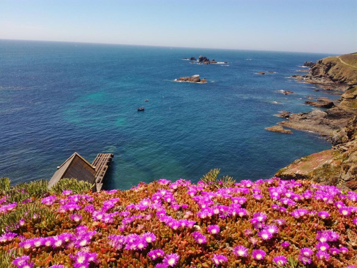 Farm Accommodation - The Lizard Peninsula, Cornwall Helston Dış mekan fotoğraf
